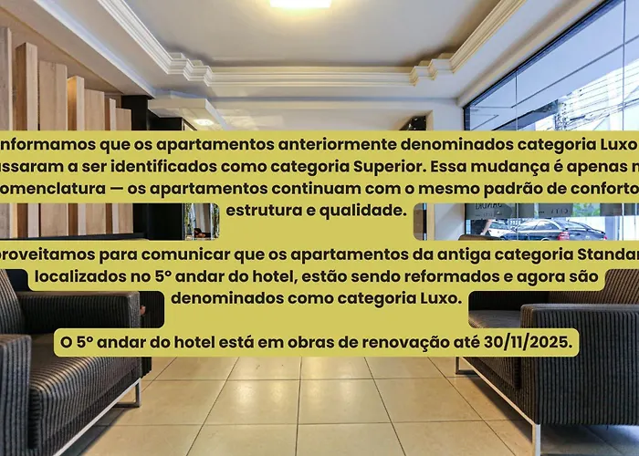 Sandri CityHotel Em